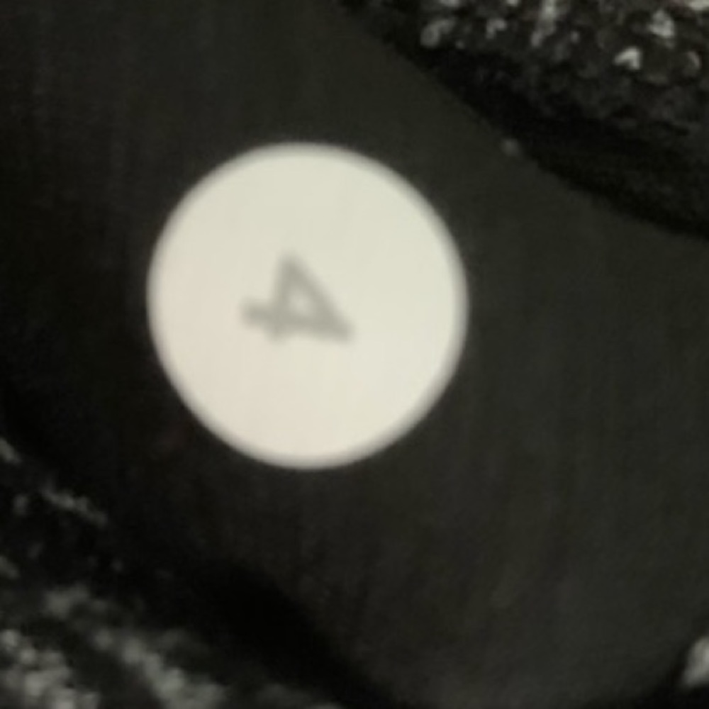Lululemon leggings:))) - Picture 3 of 3